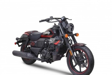 UM RENEGADE VEGAS 125