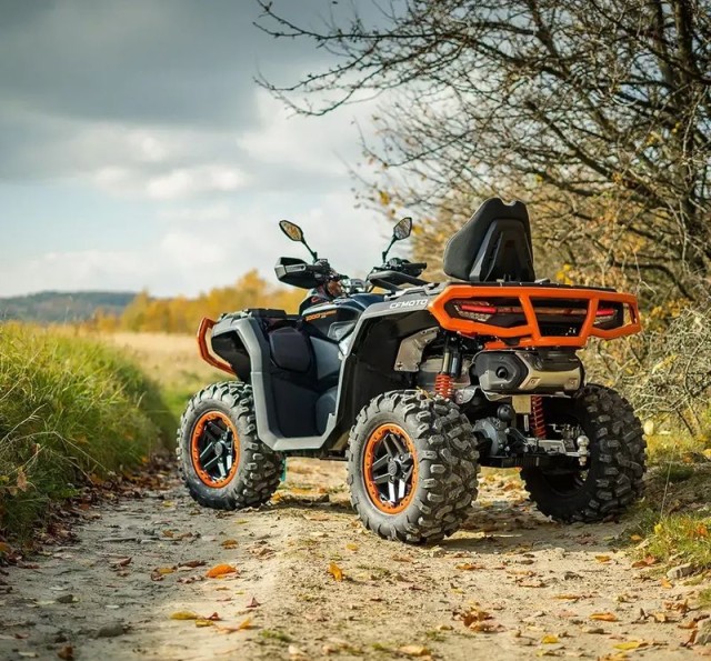 cf-moto